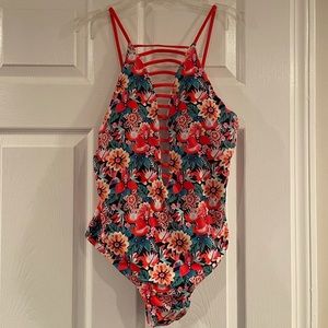 🆕 One Piece Bathingsuit